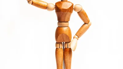 Montessori Toys vs Regular Toys: What's the Real Difference? [2026]